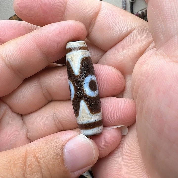 用***狼玛瑙/玉髓颈饰未镶嵌