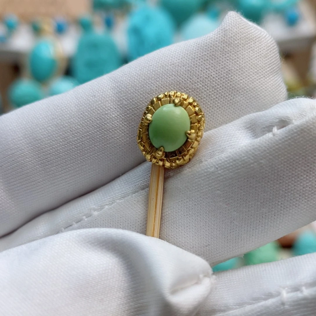 绿松石珠宝奇石18K金镶嵌