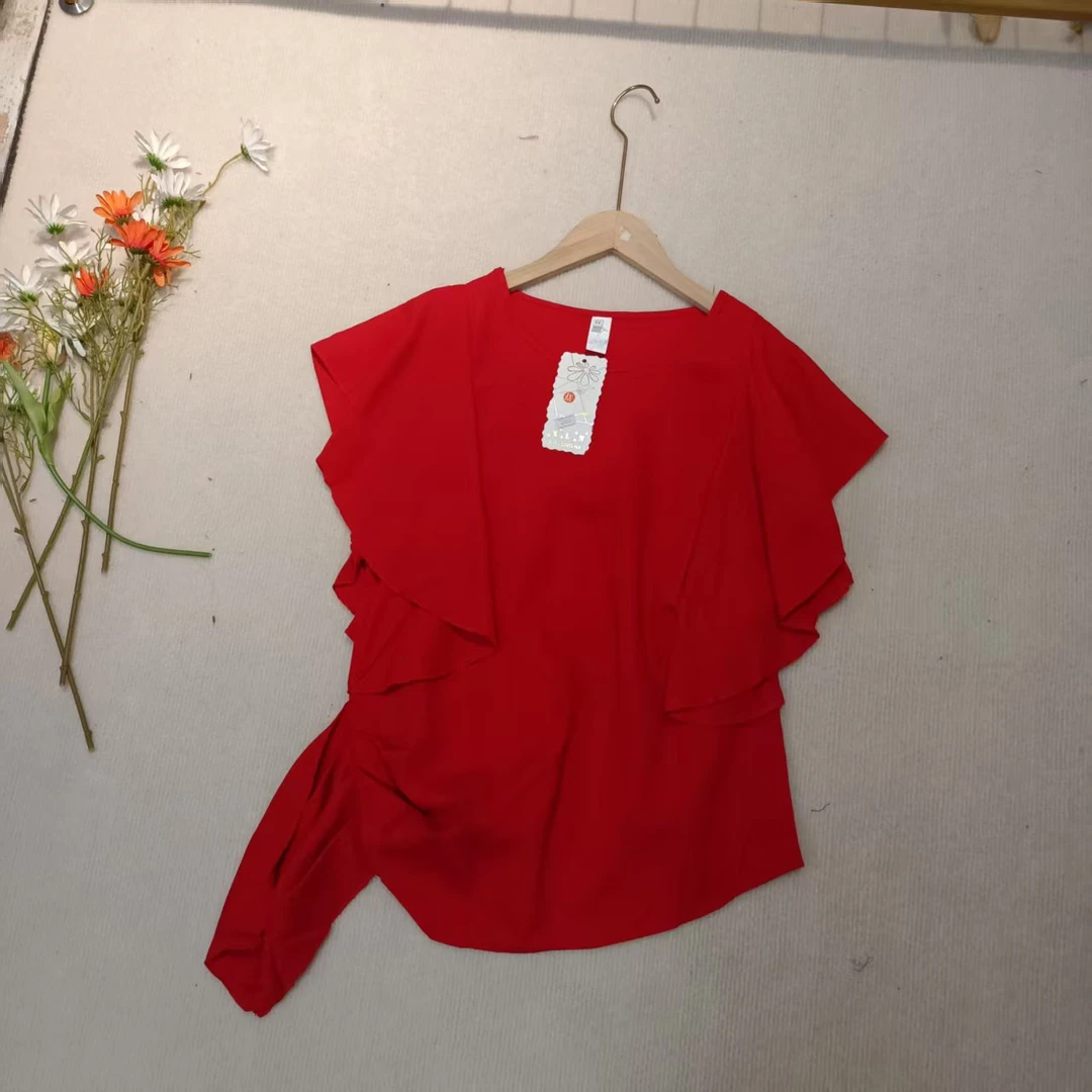 唯琳剪标   7仓F4--15-2083款   红色圆领荷叶上衣