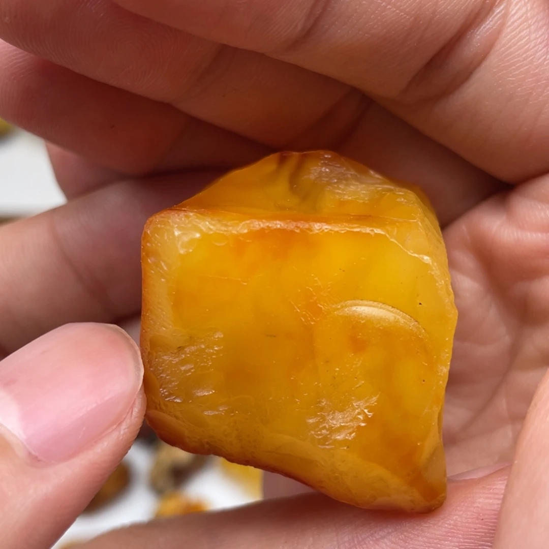 定制琥珀天然蜜蜡
