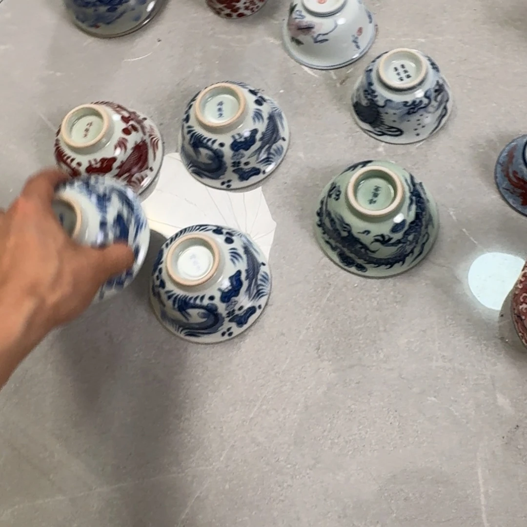 摆件青花鱼藻纹大压手