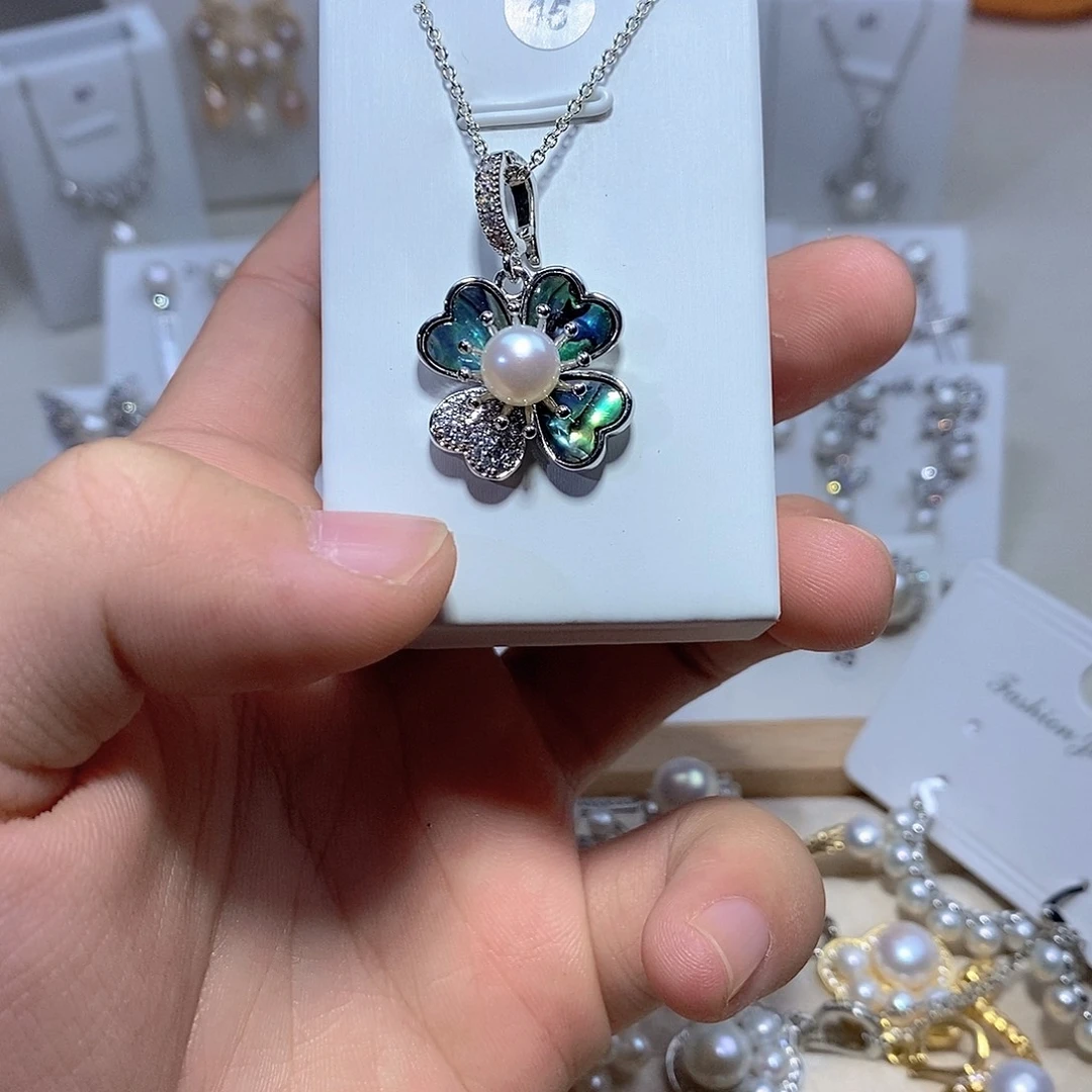 银S925镶嵌淡水珍珠耳饰