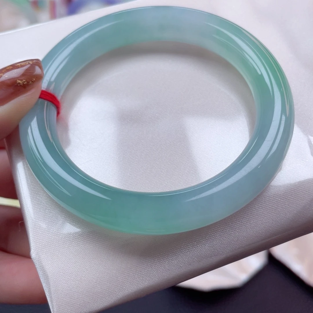 未镶嵌手镯翡翠53.4圆条 冰润细腻 渐变蓝绿20号