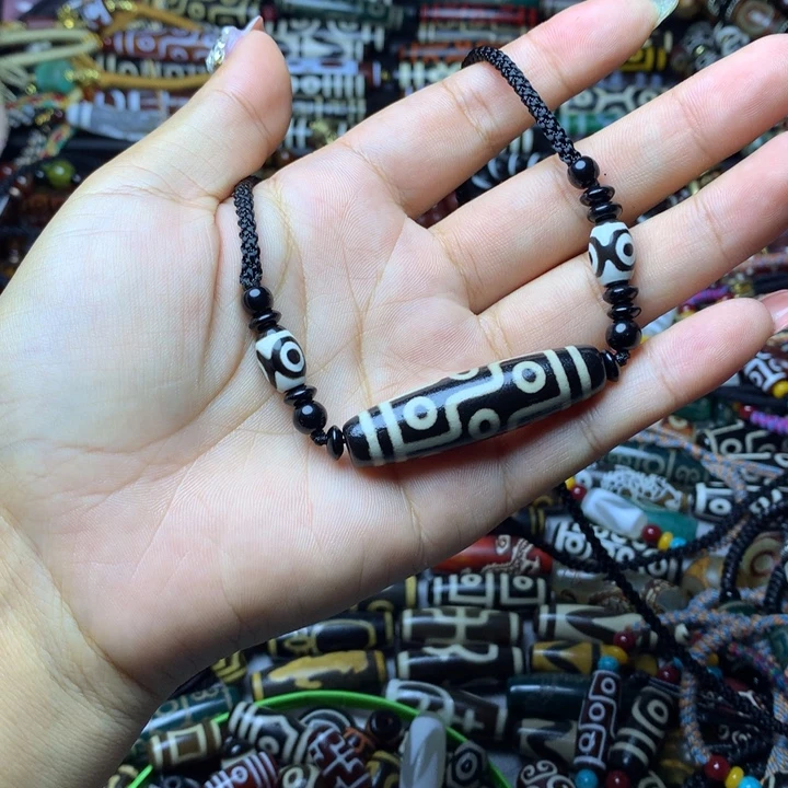 玛瑙/玉髓未镶嵌吊坠(赠链)