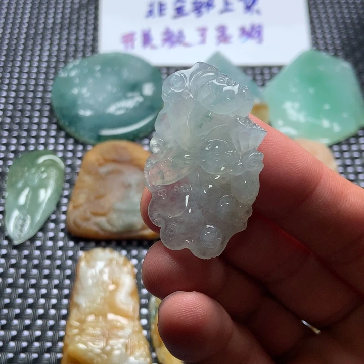 未镶嵌定制翡翠翡翠