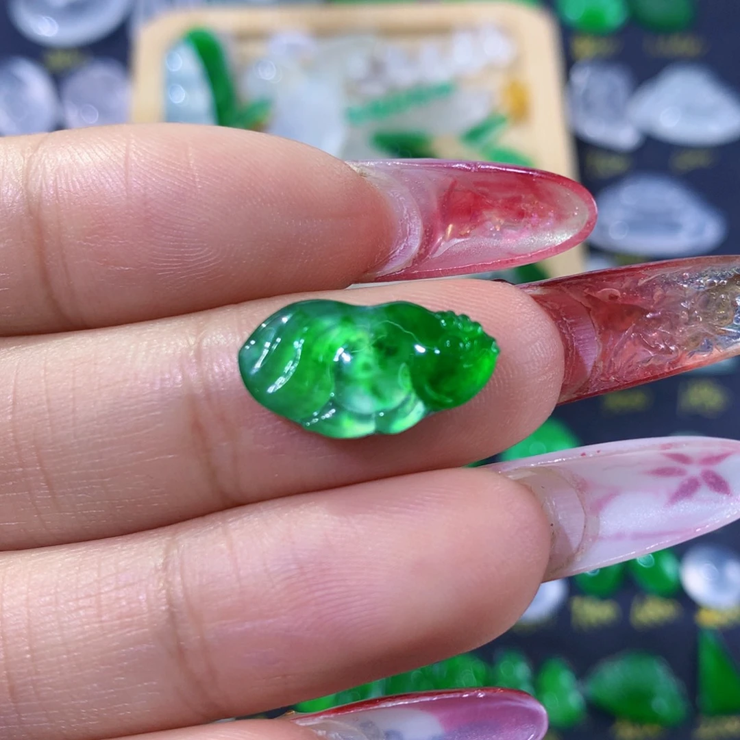 翡翠颈饰未镶嵌纯天然缅甸翡翠A货