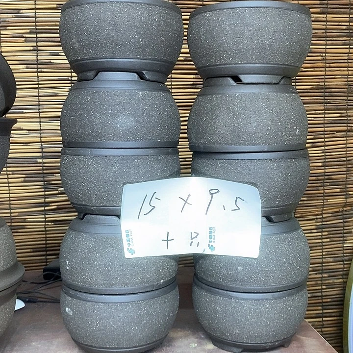 花盆紫砂我在外面