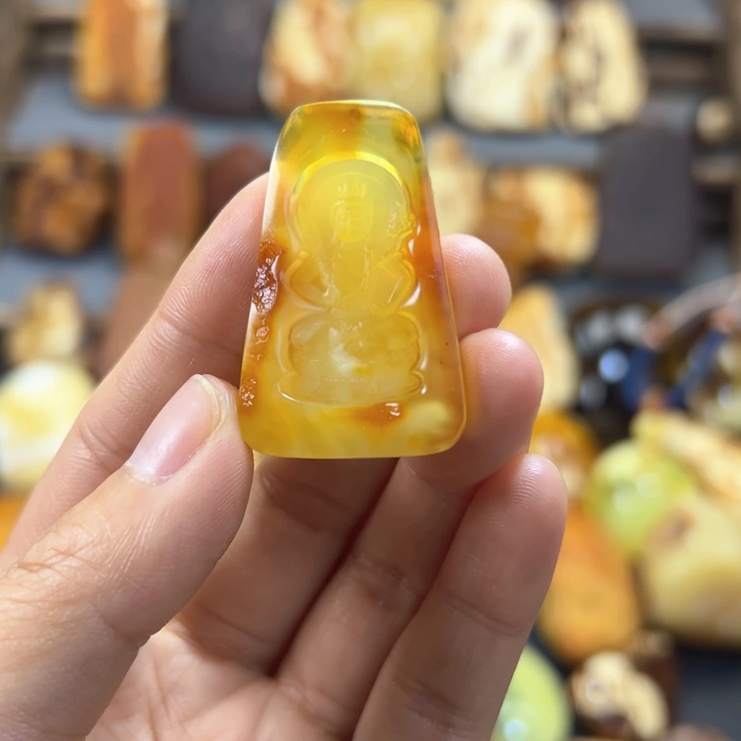 琥珀裸石未镶嵌坐****?琥珀蜜蜡