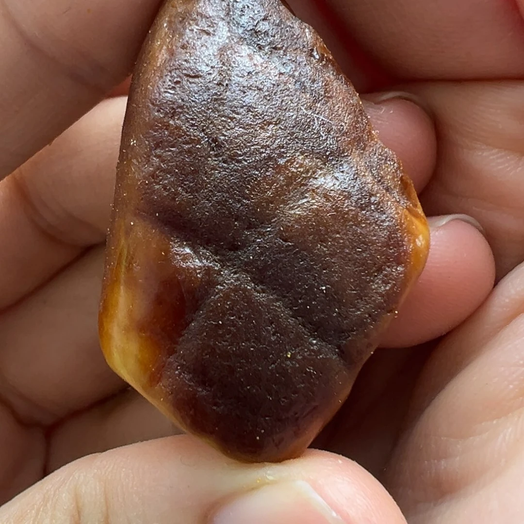 鄭***雞未镶嵌定制琥珀蜜蜡定制