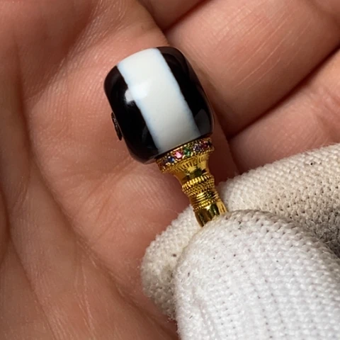 忽***品玛瑙/玉髓未镶嵌珠子