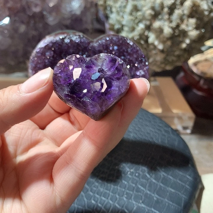 未镶嵌水晶大型摆件(非配饰)