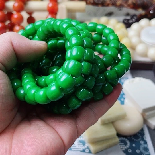 缅甸翠卡十直切手串