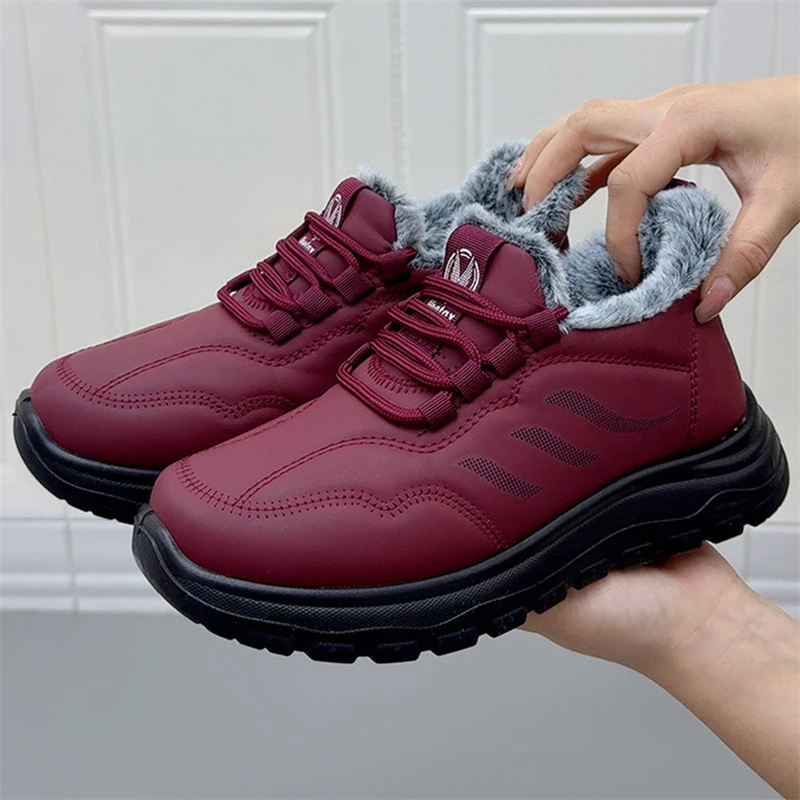 冬季老北京棉鞋防寒防水厚底中老年加绒加厚保暖休闲女棉鞋妈妈鞋