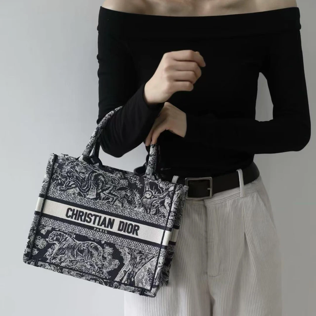 99新 DIOR/迪奥 星座托特小号/托特包/单肩包/甄选
