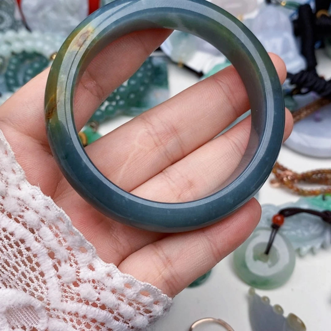 颈饰未镶嵌翡翠1****9手镯