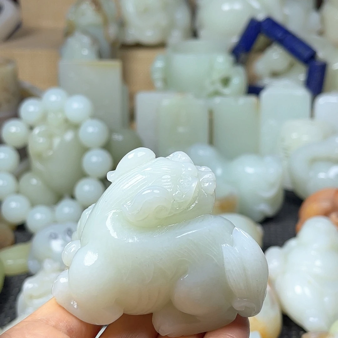 钰***风和田玉（糖玉）未镶嵌挂件