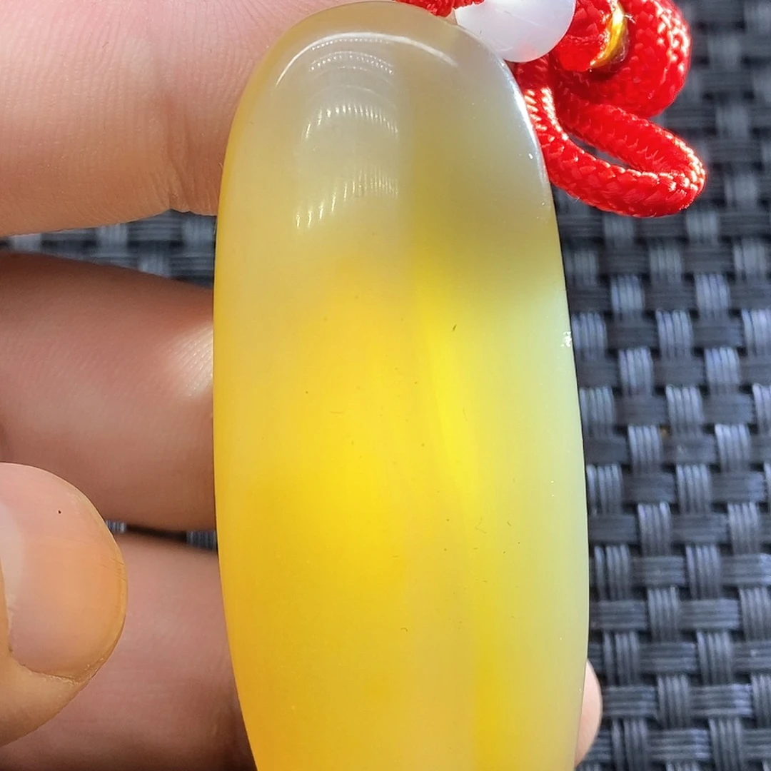 玛瑙/玉髓颈饰未镶嵌晒**?