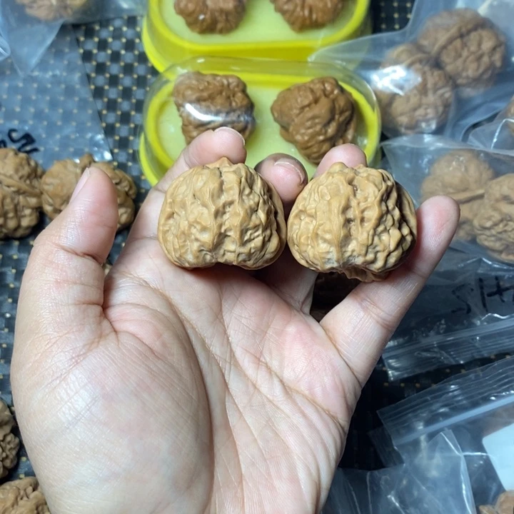 文玩核桃把件蛤蟆38全