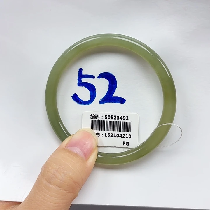 和田玉未镶嵌手镯3491