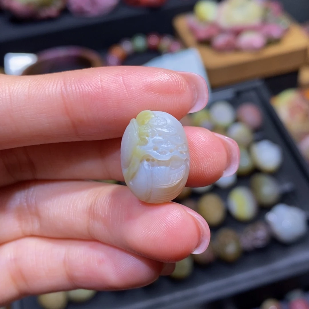 【闪购商品】玛瑙/玉髓手串未镶嵌盐源玛瑙