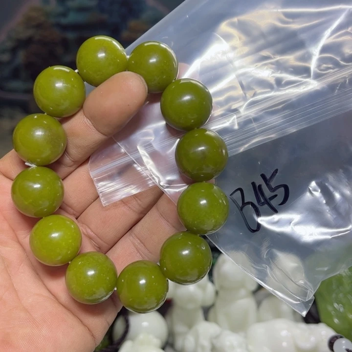 蛇纹石玉手串未镶嵌村****们