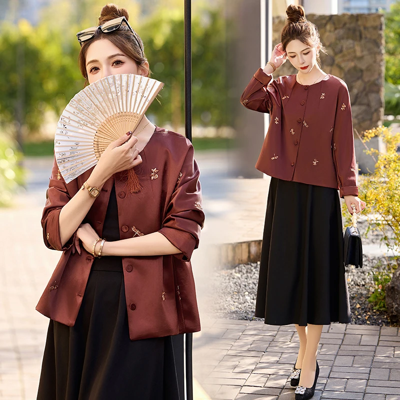 新中式刺绣短外套女春秋2025新款气质复古国风时尚休闲上衣女士