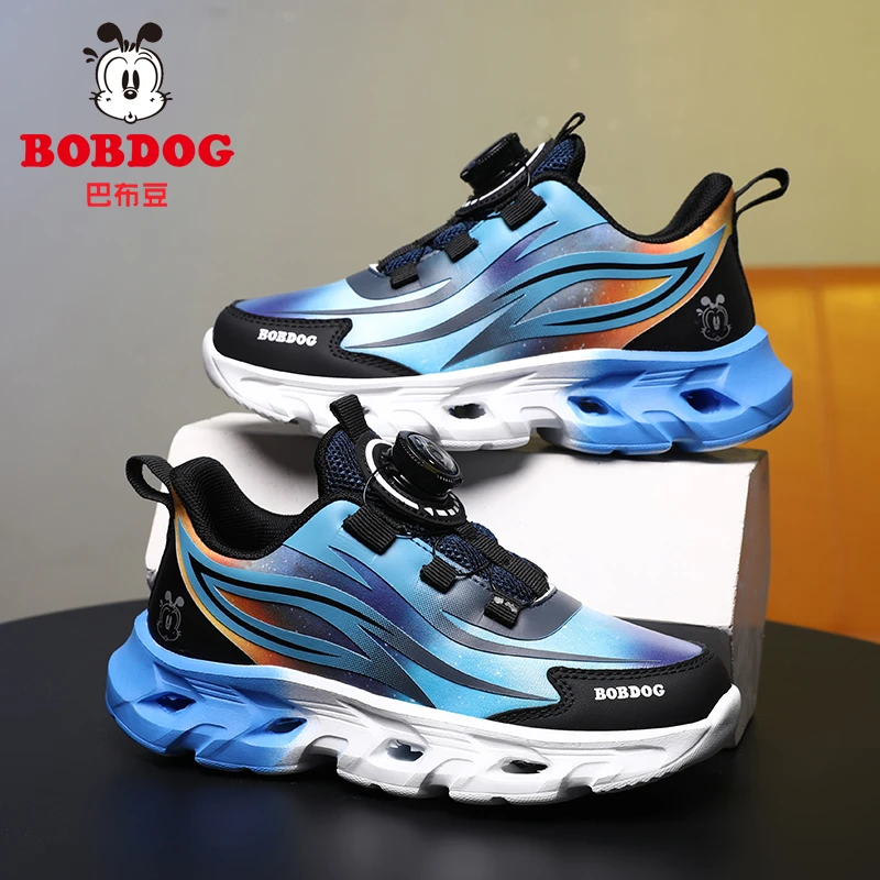 巴布豆旗舰男童运动鞋春秋季薄款皮面防水中大童小男孩学生跑步鞋