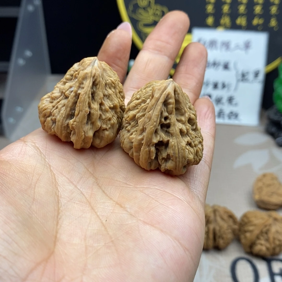 ○***i吊坠文玩核桃涿鹿