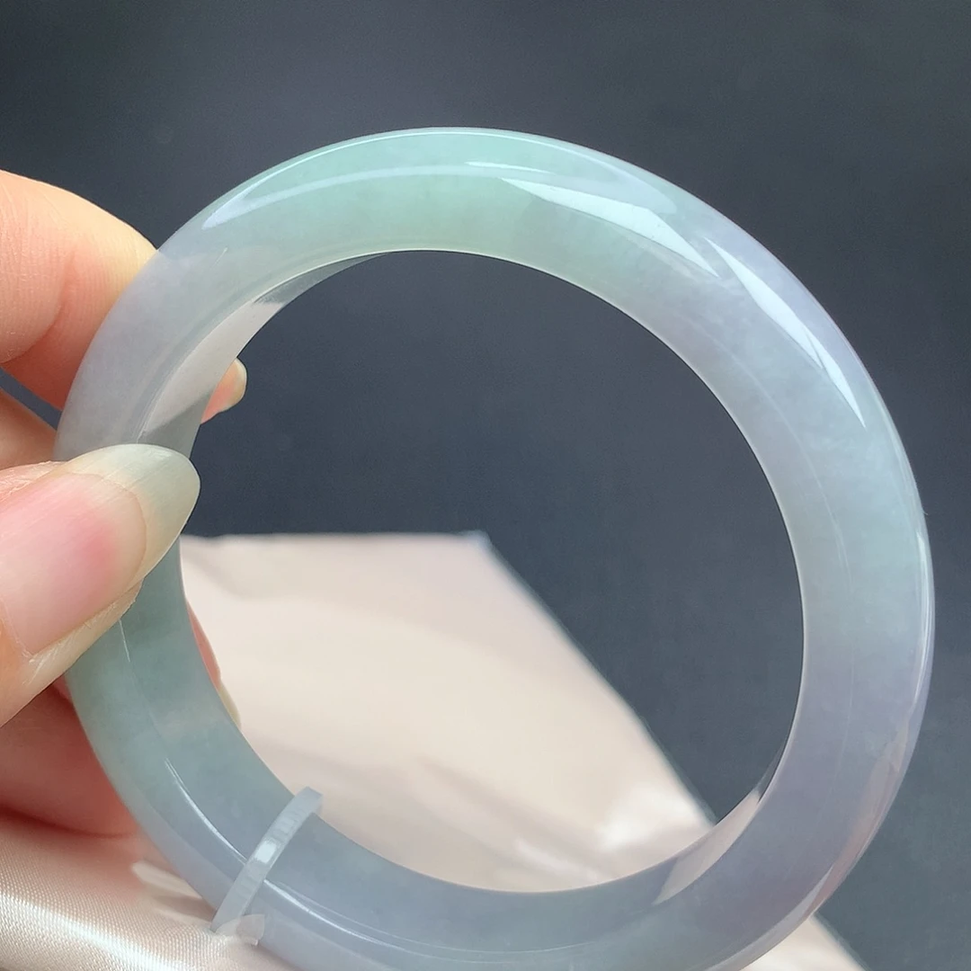 翡翠未镶嵌手镯55.6圈口