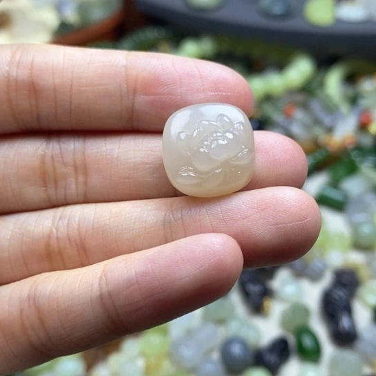 和田玉配件未镶嵌