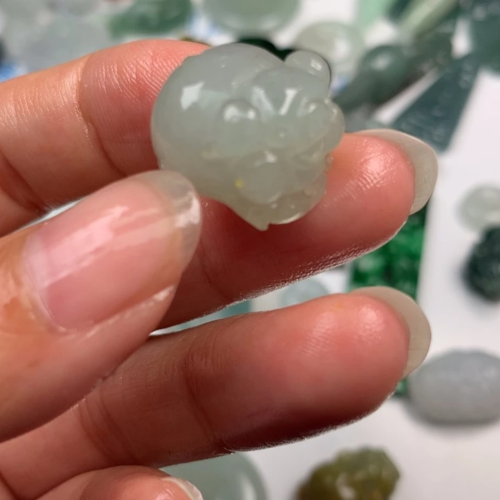 定制翡翠未镶嵌翡翠