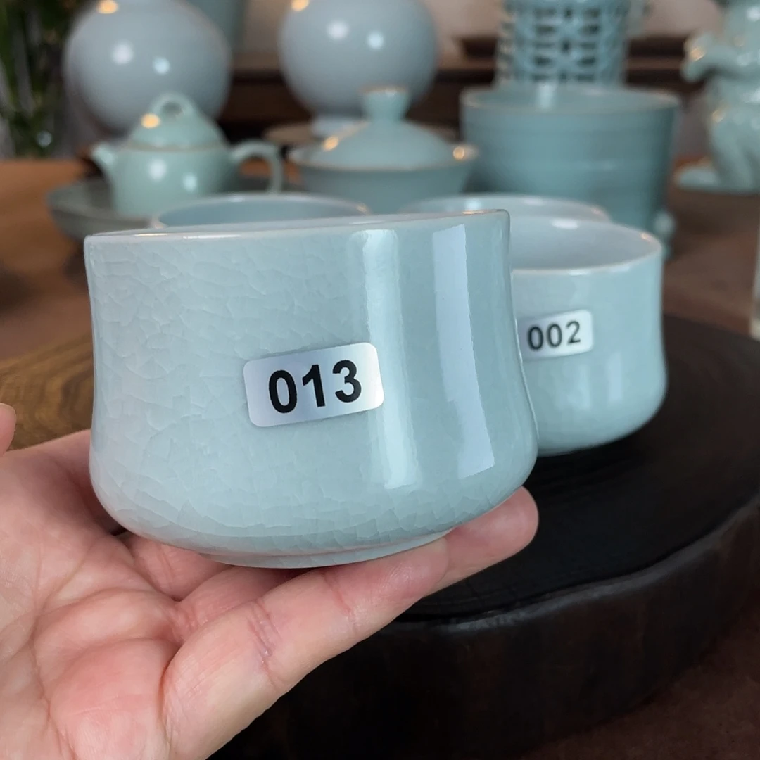 知***乐瓷微瑕简包013原矿汝瓷当代