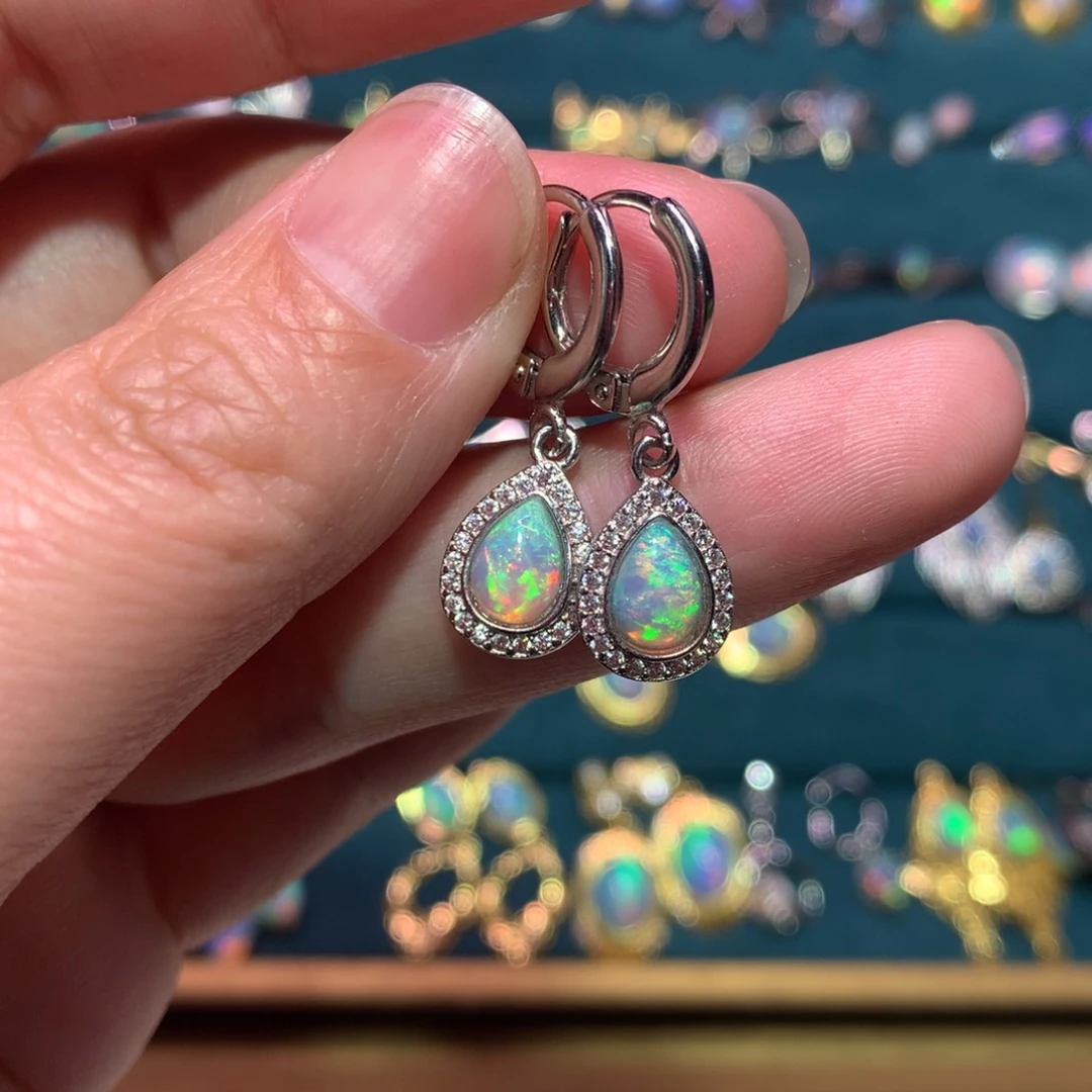 银S925镶嵌欧泊耳钉款式