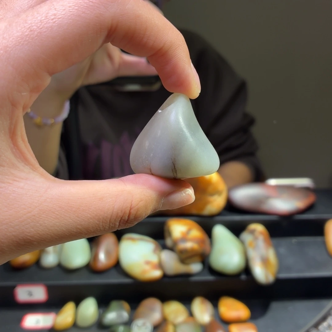 和田玉未镶嵌挂件32.3