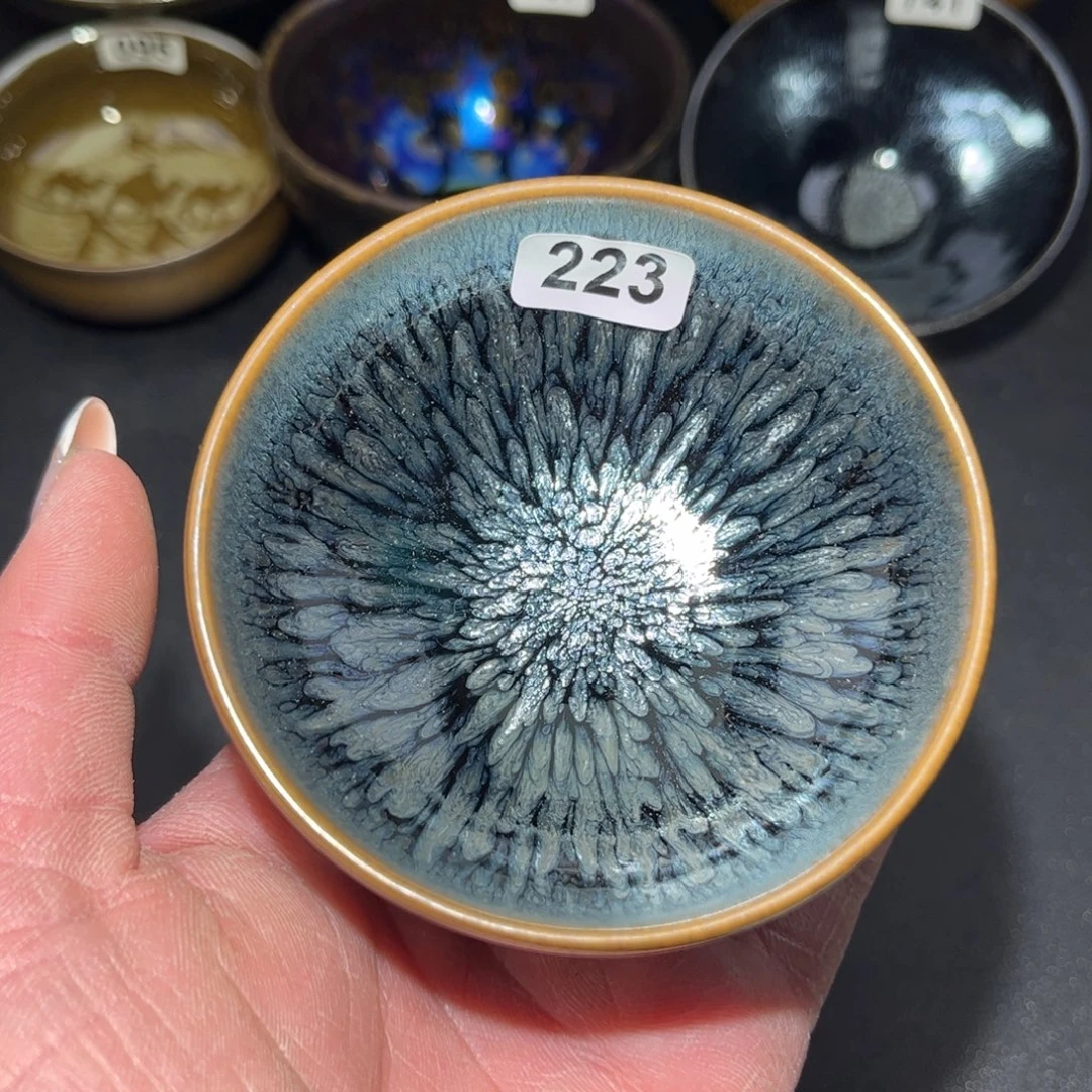 杨***枭茶盏223 建盏单盏太好看了吧……