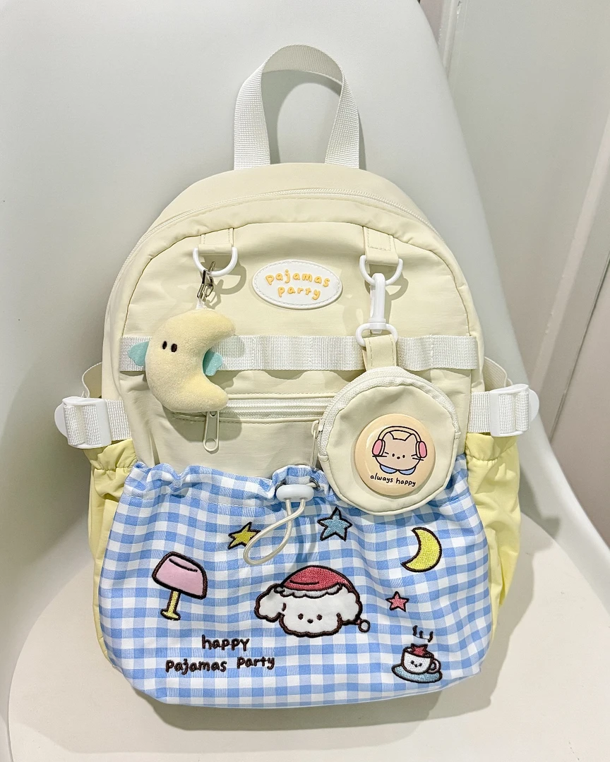 春季新款个性格纹双肩书包少女出行可爱百搭日常通勤书包