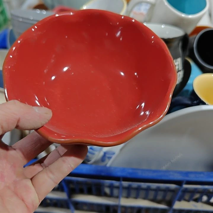 杯D****l库存陶瓷杯碗盘微瑕疵介意慎拍