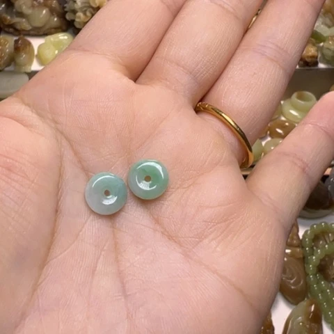 【闪购商品】颈饰未镶嵌翡翠沉**意天然翡翠