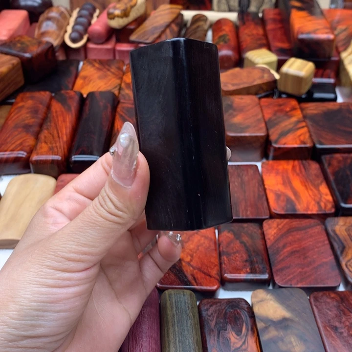 交趾黄檀（大红酸枝）还*来