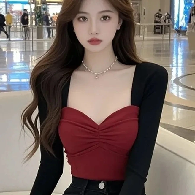 辣妹气质性感方领独特绝美小上衣女高级感修身长袖t恤打底衫