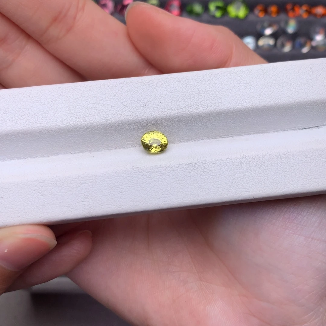 未镶嵌裸石石榴石1.45ct