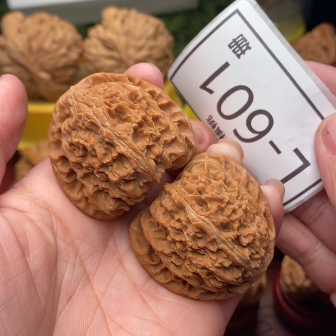 Z***-文玩核桃把件狮子头40…