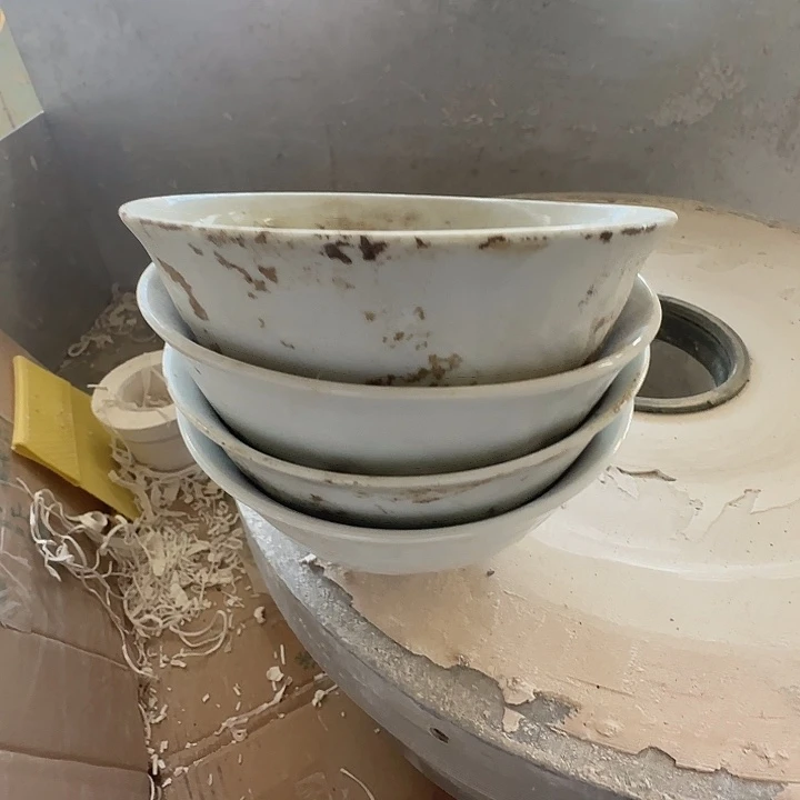 景德镇陶瓷水点桃花暗刻纹面碗 4 个