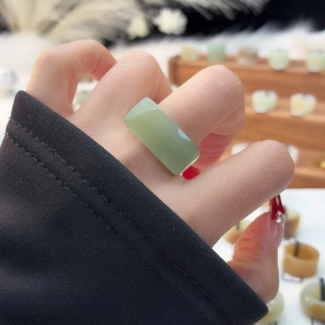 和田玉未镶嵌戒指i79青提马鞍18.0mm