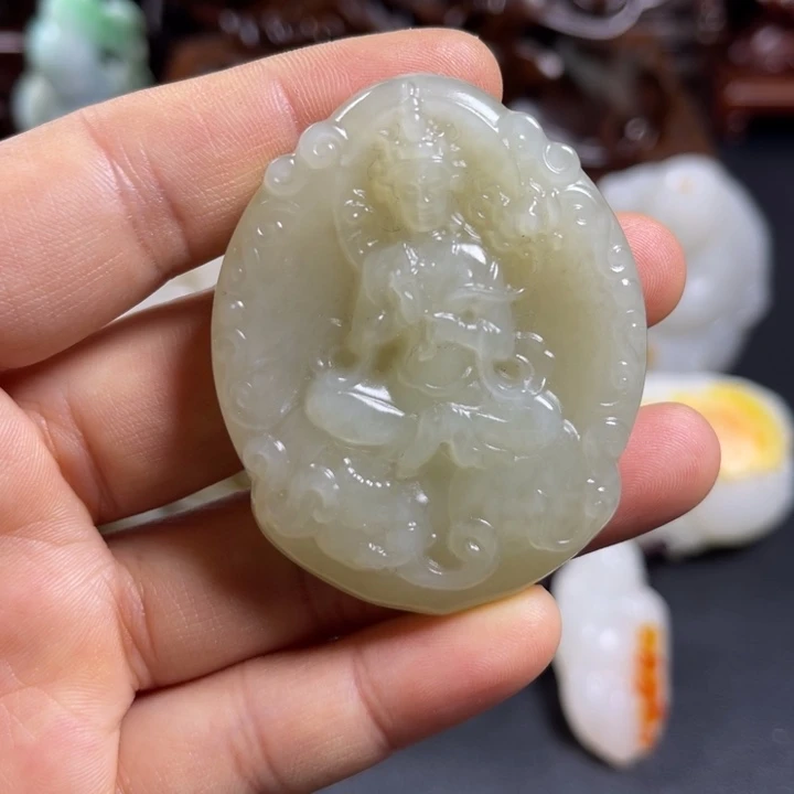 和田玉未镶嵌挂件