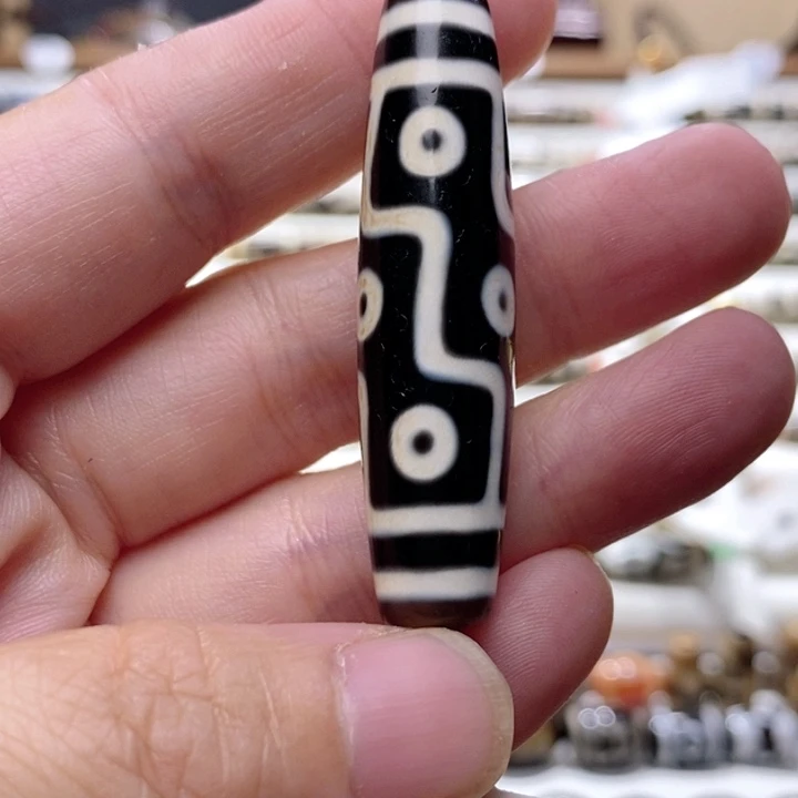 阿***柴未镶嵌玛瑙/玉髓珠宝半成品