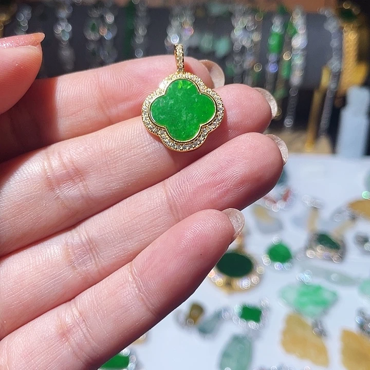 翡翠银S925镶嵌颈饰