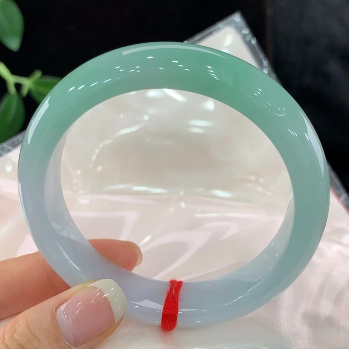 翡翠手镯未镶嵌111-5834