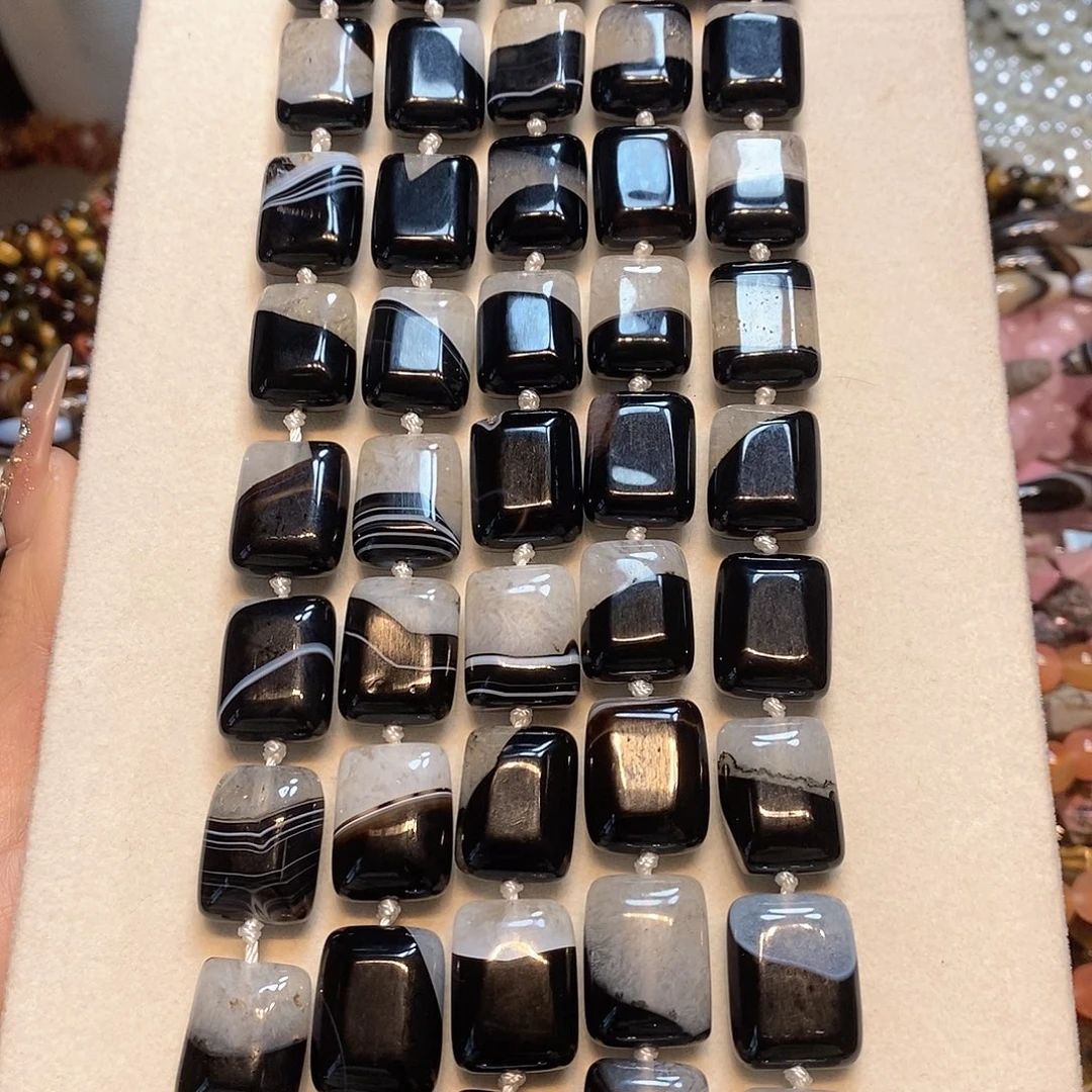 玛瑙/玉髓未镶嵌珠宝半成品天然黑白玛瑙水晶共生一条15✖️20mm