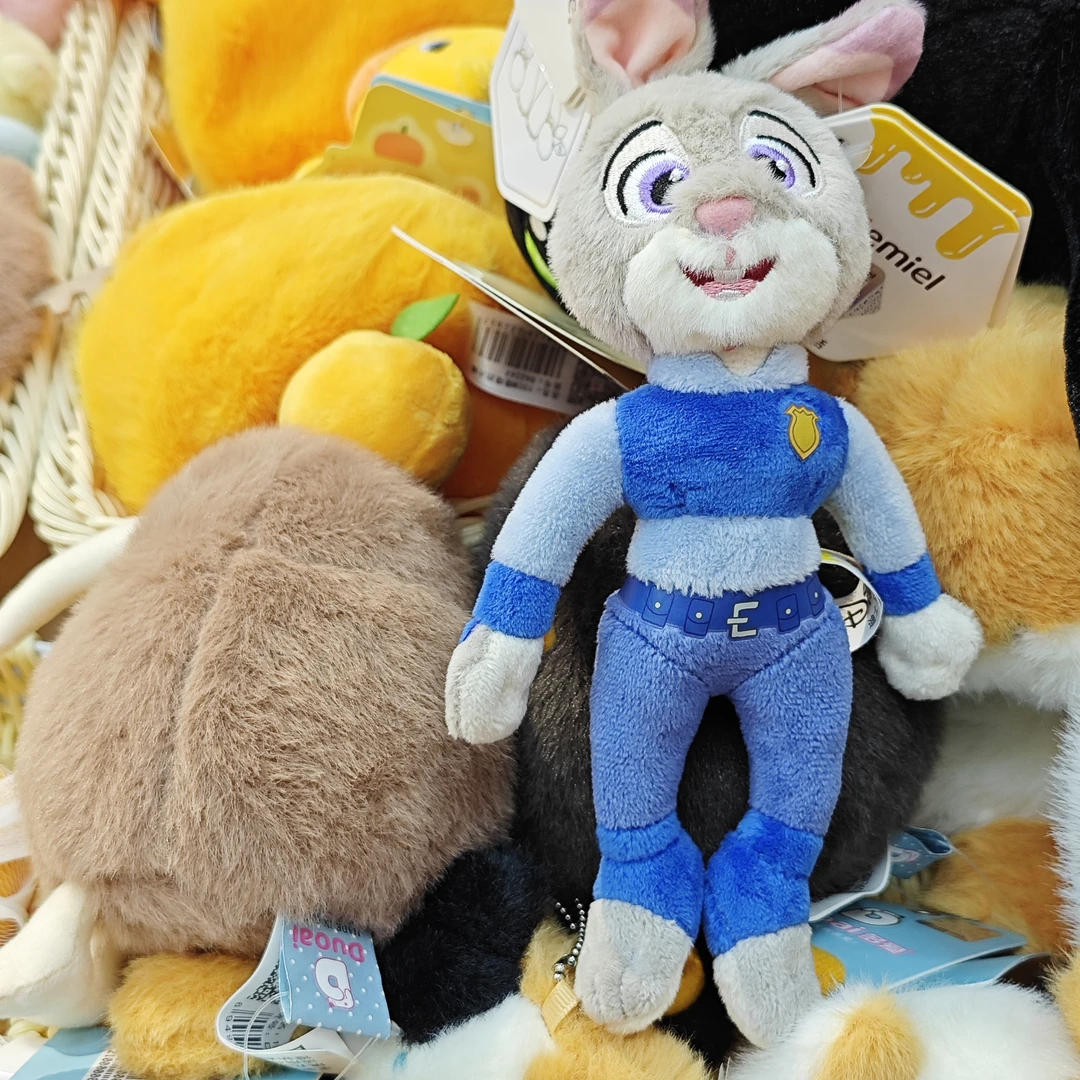 朱迪可爱包包挂件666